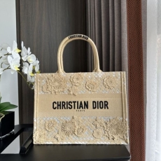 Christian Dior Shopping Bags